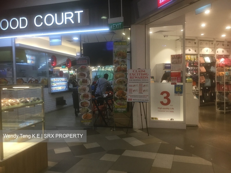 Junction Nine (D27), Retail #372945111